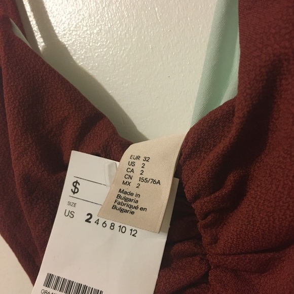 Colorblock Swimsuit - Picture 2 of 2